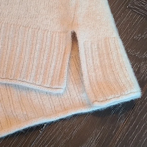 Jenni Kayne Everyday Sweater - Picture 6 of 13